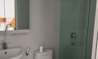 Rumah dijual Murah 2 Lt. Ciracas, Jakarta Timur 5 menit Terminal Kp.Rambutan