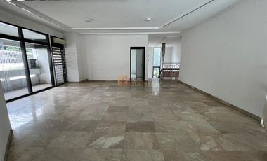 Rumah Mewah Bangka Kemang Jakarta Selatan – Design Modern Tropical Contemporary, 10 Menit Senopati