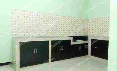 Rumah Siap Huni Dalam Cluster Dekat Kantor KPU Banyuwangi