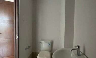 Ready to move-in Affordable studio condo for sale in Mandaue City Cebu