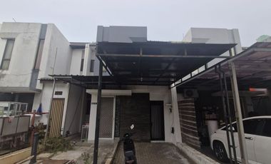 Di Sewakan Rumah di Casa Jardin Jakarta Barat