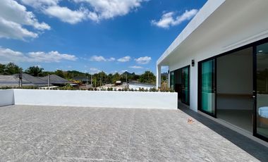 4 Bedrooms 5 Bathrooms Pool Villa in Prime Location
