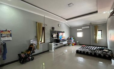 DIJUAL RUMAH DAN RUANG USAHA DI BANYUANYAR SURAKARTA