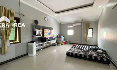 DIJUAL RUMAH DAN RUANG USAHA DI BANYUANYAR SURAKARTA