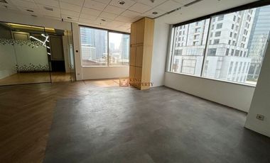 Office Space Menara Sudirman SCBD Semi Furnish 300m² – City View GBK & FX Sudirman