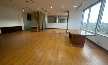 Office Space Menara Sudirman SCBD Semi Furnish 300m² – City View GBK & FX Sudirman