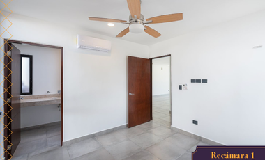 Casa en venta 4 recámaras en privada residencial al norte de Mérida