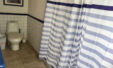 VENDO CASA EN CUERNAVACA, ZONA DORADA, EN CONDOMINIO, AMENIDADES Y SEGURIDAD TOTAL.