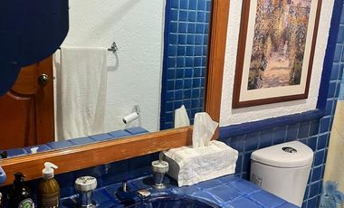 VENDO CASA EN CUERNAVACA, ZONA DORADA, EN CONDOMINIO, AMENIDADES Y SEGURIDAD TOTAL.