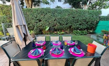 VENDO CASA EN CUERNAVACA, ZONA DORADA, EN CONDOMINIO, AMENIDADES Y SEGURIDAD TOTAL.