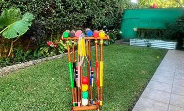 VENDO CASA EN CUERNAVACA, ZONA DORADA, EN CONDOMINIO, AMENIDADES Y SEGURIDAD TOTAL.