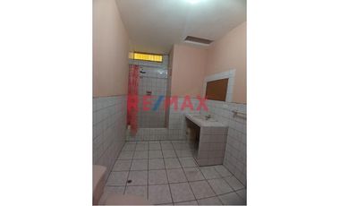 Hermosa Casa De 2 Pisos En Venta En La Urb Santa Ana De 203 Mts 2//ID: 1152111