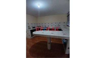 Hermosa Casa De 2 Pisos En Venta En La Urb Santa Ana De 203 Mts 2//ID: 1152111