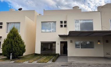 Renta de casa en Residencial Bosque de Sauces