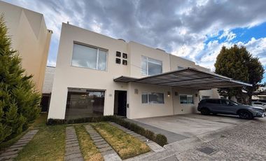 Renta de casa en Residencial Bosque de Sauces