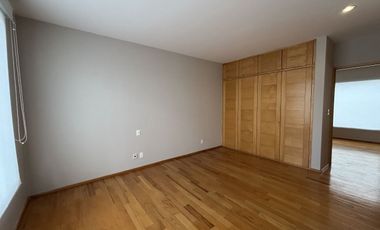 Renta de casa en Residencial Bosque de Sauces