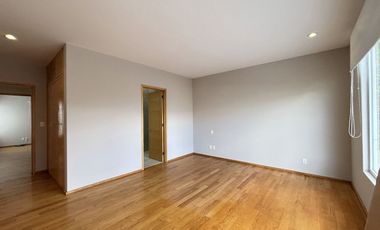 Renta de casa en Residencial Bosque de Sauces