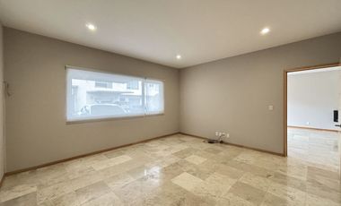 Renta de casa en Residencial Bosque de Sauces