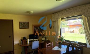 CONCEPCION San Pedro de la Paz Huertos Familiares casa en venta 4D 4B COD.VTIN092