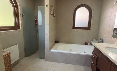 ARRIENDO MARAVILLOSA CASA EN CONDOMINIO  LAS PIRCAS DE CHICUREO