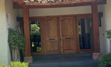 ARRIENDO MARAVILLOSA CASA EN CONDOMINIO  LAS PIRCAS DE CHICUREO