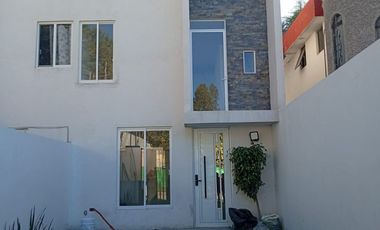 CASA NUEVA EN VENTA EN XILOTZINGO, A 10 MIN DE CU