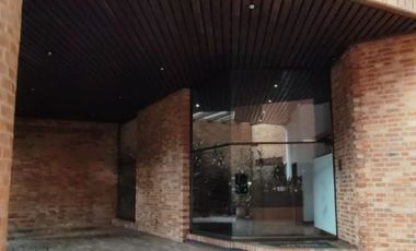 VENTA EN CHICO-EL REFUGIO - APARTAMENTO CON TERRAZA