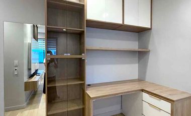 2BR Townhouse For Rent at Edsa Munoz near Quezon City General Hospital and S&R Munoz