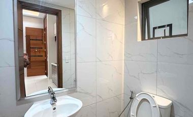 2BR Townhouse For Rent at Edsa Munoz near Quezon City General Hospital and S&R Munoz