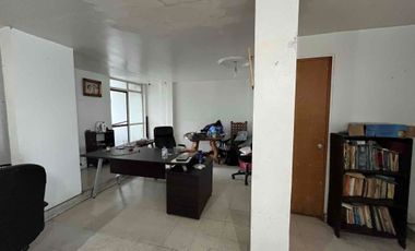 Venta de Casa con Local Comercial o Taller
