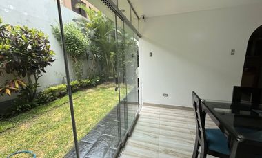 VENDO CASA 2 PISOS + AZOTEA 176m2 - AMPLIA FRENTE A PARQUE-Los Cedros de Villa – Chorrillos