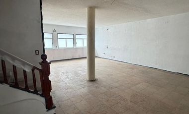 RENTA DE PLANTA BAJA MÁS SÓTANO-EN INSURGENTES SUR 1662