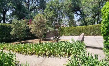 GRAN UBICACION DE ESTA CASA EN VENTA Y RENTA