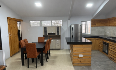 venta de casa de tres dormitorios en la alborada