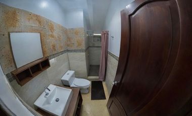 venta de casa de tres dormitorios en la alborada