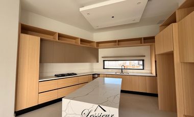 RESIDENCIA DE LUJO EN VENTA 🏡✨ 1 PLANTA | ALBERCA Y JACUZZI | QUINTAS DEL SOLAR 💎