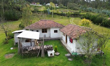 TERRENO EN VENTA, ADOBEPAMBA - CUENCA