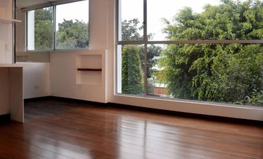 ✨ Exclusivo Dúplex de 203 m² con Vista al Valle en Cumbayá