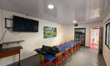 CASA DE DOS NIVELES ARRIENDO Barrio quirinal