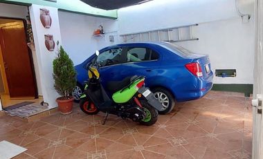 VENDO CASA DE 4 RECAMARAS