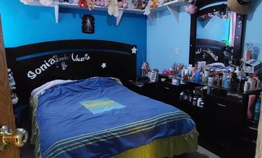 VENDO CASA DE 4 RECAMARAS