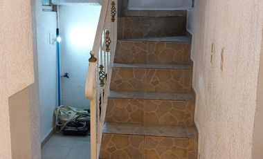 VENDO CASA DE 4 RECAMARAS