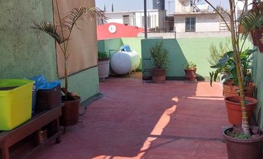 VENDO CASA DE 4 RECAMARAS