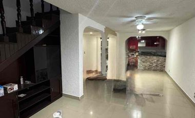 Casa en venta en  fraccionamiento Puerta del Sol, Orizaba Ver.
