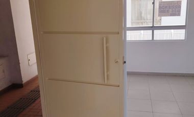 SE ARRIENDA APARTAMENTO CONJUNTO RESIDENCIAL SANTA ISABLE CARRERA 19 # 8-45