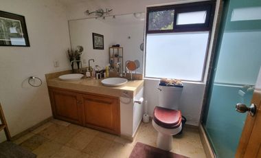 CASA FUNCIONAL Y PRÁCTICA EN VENTA, CENTRO DE AVANDARO