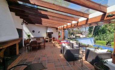 CASA FUNCIONAL Y PRÁCTICA EN VENTA, CENTRO DE AVANDARO