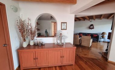 CASA FUNCIONAL Y PRÁCTICA EN VENTA, CENTRO DE AVANDARO