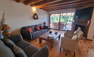 CASA FUNCIONAL Y PRÁCTICA EN VENTA, CENTRO DE AVANDARO