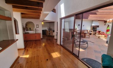 CASA FUNCIONAL Y PRÁCTICA EN VENTA, CENTRO DE AVANDARO